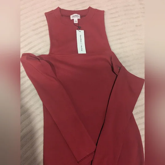 NWT The Drop x @SignedBlake Rhubarb Cutout Shoulder Dress | Size Small - Picture 6 of 6